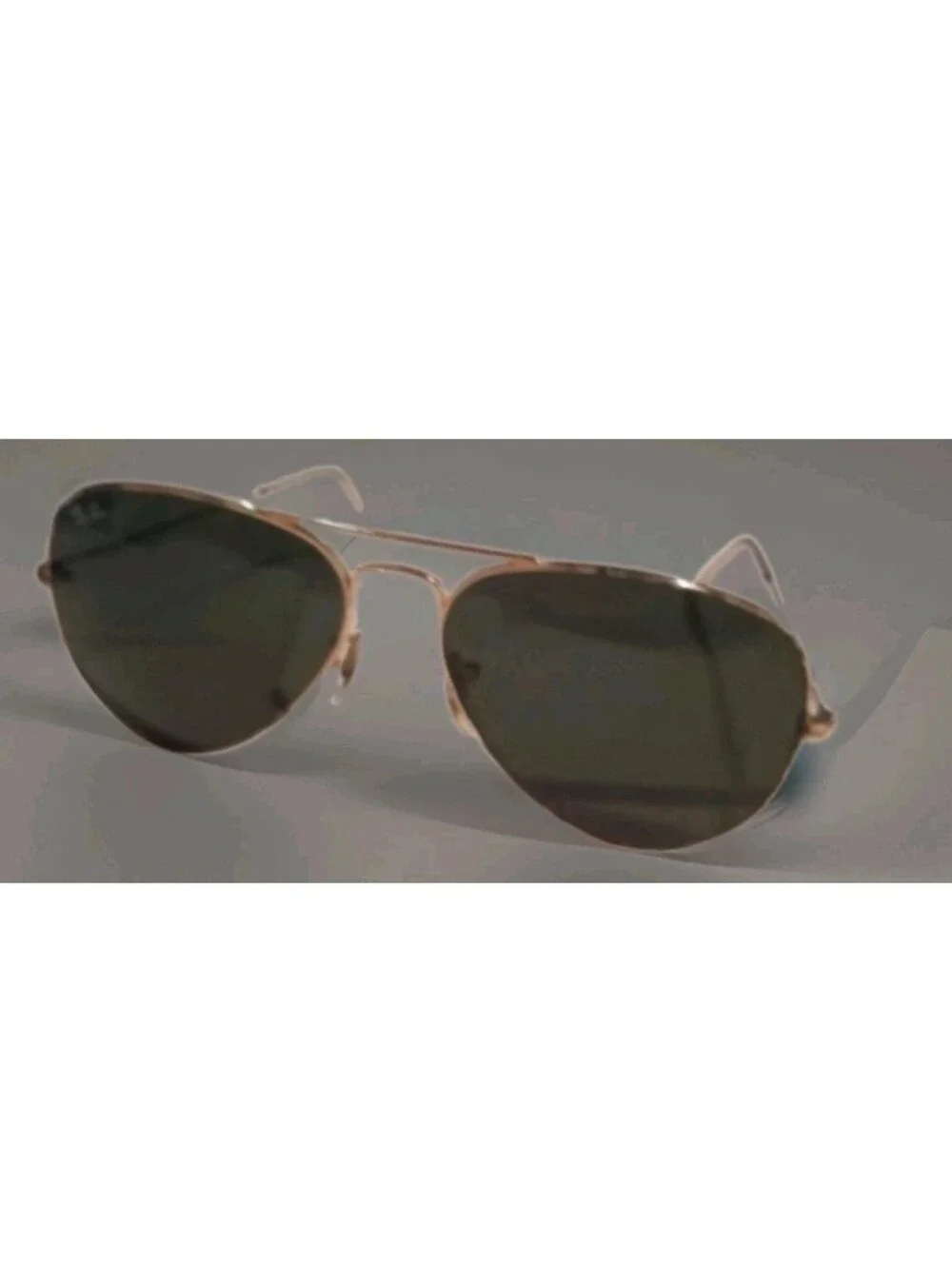 Ray-Ban RB3025 Aviator Pilot Sunglasses Gold Metal Frame Gray Lens Read Descrip.